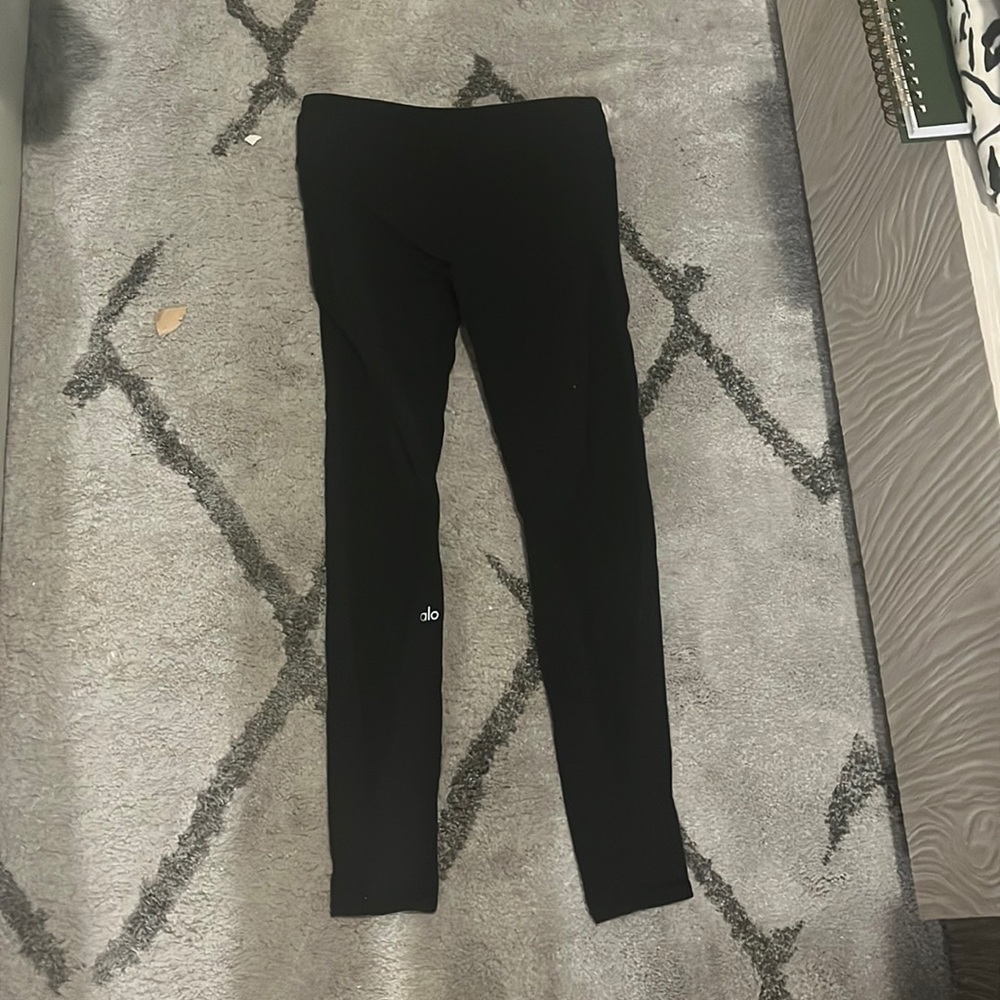 Black Alo leggings